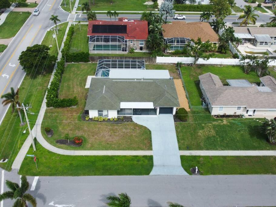 Elevated 1152 - Serene Family Friendly 4 Bed Pool Home Marco Island Exterior photo