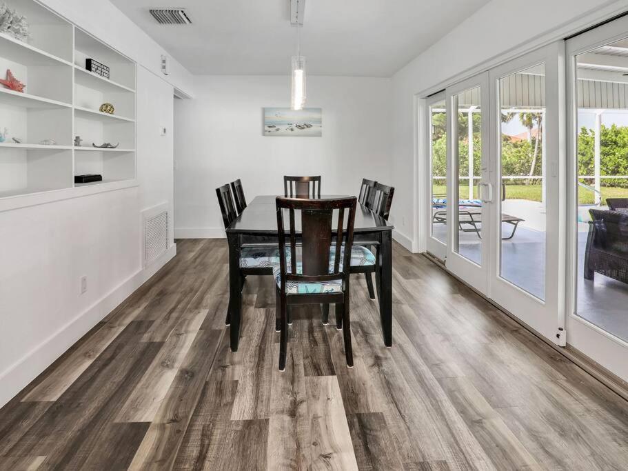 Elevated 1152 - Serene Family Friendly 4 Bed Pool Home Marco Island Exterior photo